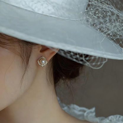 Elegant Pearl Earrings – Champagne Gold Studs