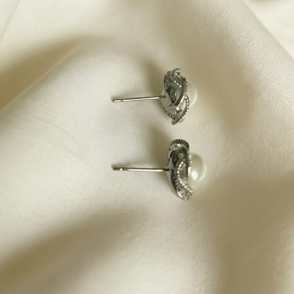 Elegant Twisted Rope Pearl Stud Earrings